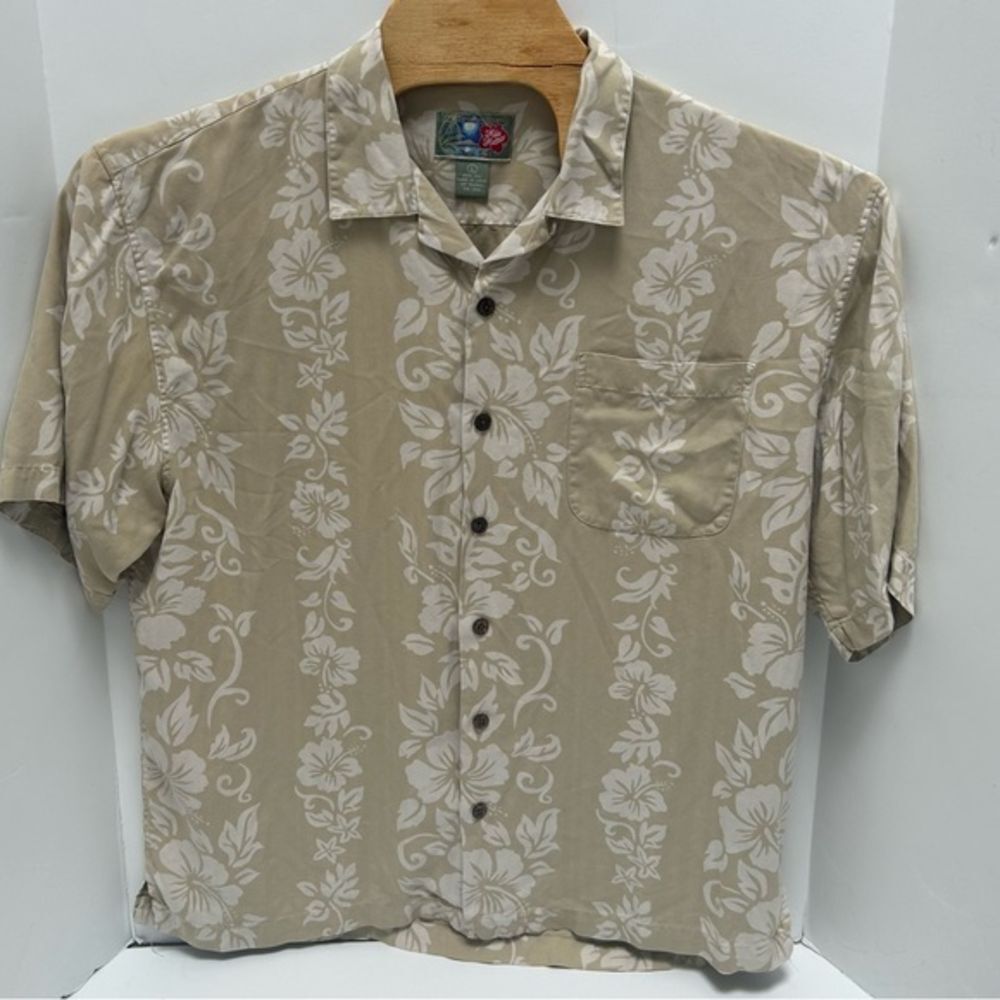 Hilo Hattie Tan Beige Silk Floral Hibiscus Print Hawaiian SS Shirt‎ Large